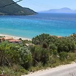 Διαμέρισμα Heras Garden *