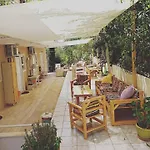 Heras Garden *