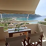Διαμέρισμα Heras Garden