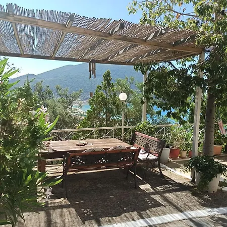 Apartment Heras Garden Vasiliki