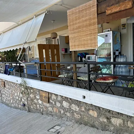 Διαμέρισμα Heras Garden *