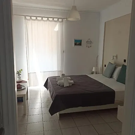 Heras Garden Appartement Vasilikí