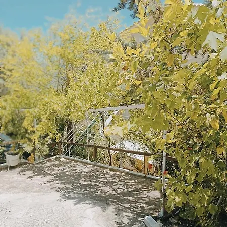 Heras Garden Vasilikí