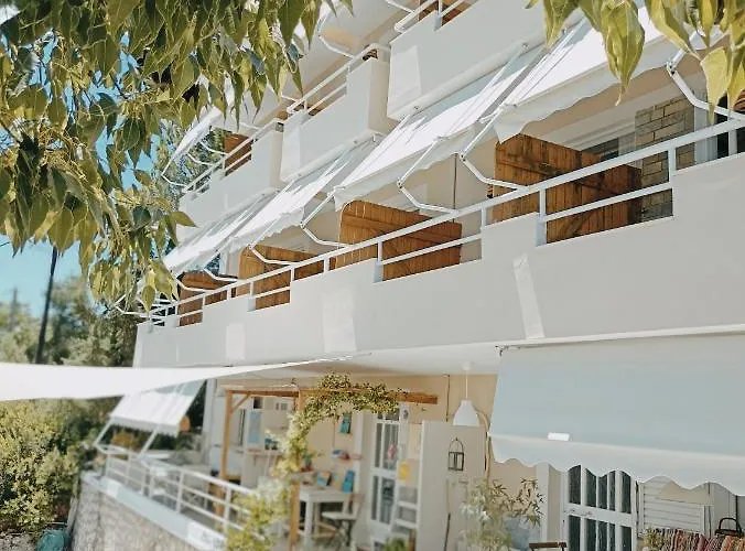 Appartement Heras Garden Vasiliki